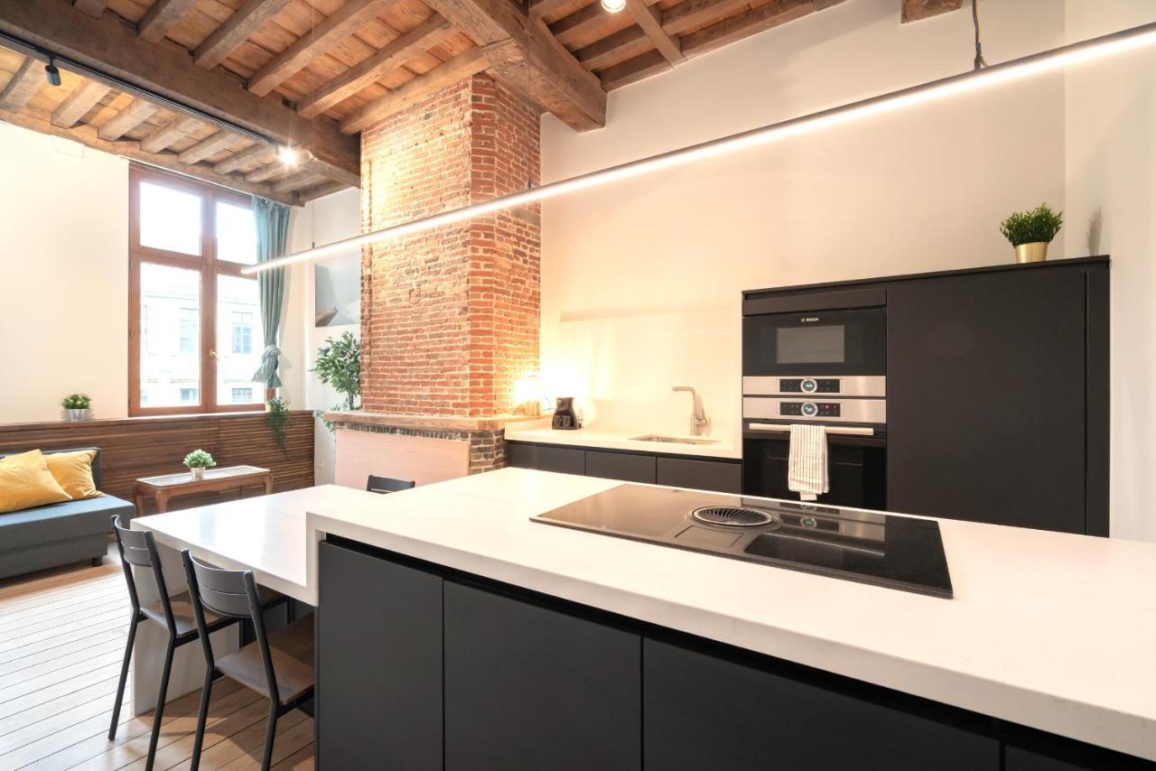 The Hendrik Square Residence Antwerp Exterior photo